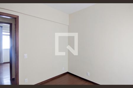 Apartamento para alugar com 160m², 4 quartos e 1 vaga Apartamento para alugar com 160m², 4 quartos e 1 vagaQuarto 4