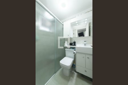 Apartamento para alugar com 83m², 3 quartos e 1 vaga Apartamento para alugar com 83m², 3 quartos e 1 vagaBanheiro da Suíte