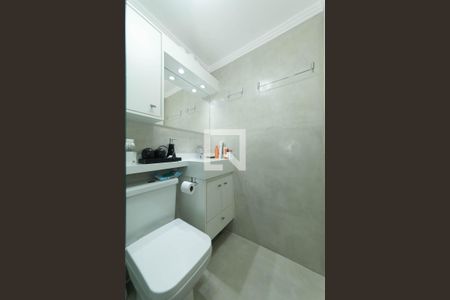 Apartamento para alugar com 83m², 3 quartos e 1 vaga Apartamento para alugar com 83m², 3 quartos e 1 vagaBanheiro da Suíte