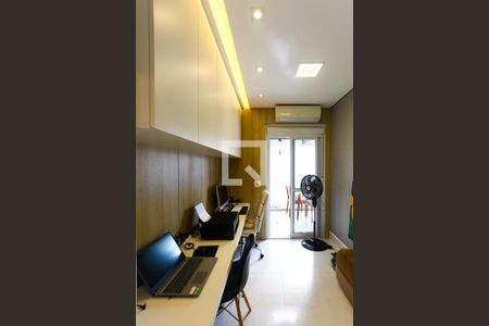 Apartamento à venda com 163m², 3 quartos e 3 vagasEscritório