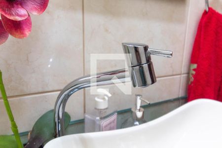 Casa à venda com 162m², 3 quartos e 3 vagasBanheiro - torneira