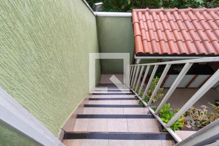 Casa à venda com 162m², 3 quartos e 3 vagasEscada