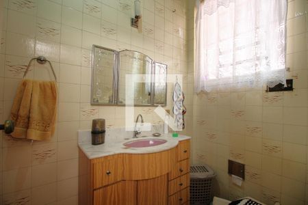 Casa à venda com 255m², 3 quartos e 2 vagasBanheiro Social 1