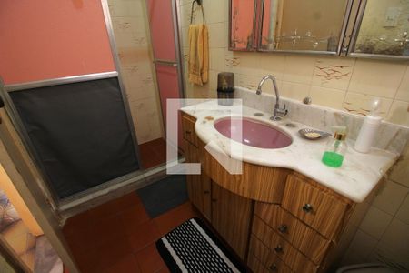 Casa à venda com 255m², 3 quartos e 2 vagasBanheiro Social 1