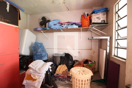 Casa à venda com 255m², 3 quartos e 2 vagasQuarto de Serviço