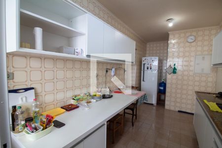 Apartamento à venda com 110m², 3 quartos e 2 vagasCozinha