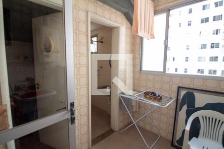 Apartamento à venda com 110m², 3 quartos e 2 vagasÁrea de Serviço