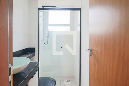 Apartamento para alugar com 49m², 2 quartos e 1 vaga Apartamento para alugar com 49m², 2 quartos e 1 vagaBanheiro