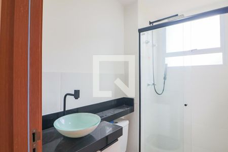 Apartamento para alugar com 49m², 2 quartos e 1 vaga Apartamento para alugar com 49m², 2 quartos e 1 vagaBanheiro