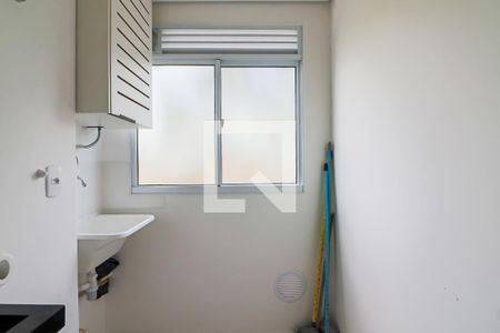 Apartamento para alugar com 49m², 2 quartos e 1 vaga Apartamento para alugar com 49m², 2 quartos e 1 vagaCozinha e Área de Serviço