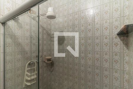 Casa à venda com 360m², 3 quartos e 3 vagas Casa à venda com 360m², 3 quartos e 3 vagasBanheiro 2