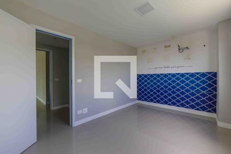 Apartamento à venda com 195m², 3 quartos e 2 vagasSuíte 1