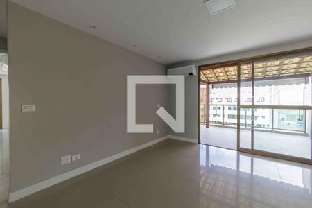 Sala de apartamento para alugar com 3 quartos, 195m² em Recreio dos Bandeirantes, Rio de Janeiro