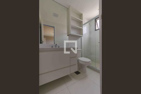 Apartamento à venda com 195m², 3 quartos e 2 vagasBanheiro da Suíte 2