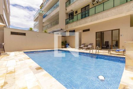 Apartamento à venda com 195m², 3 quartos e 2 vagasÁrea Comum Piscina