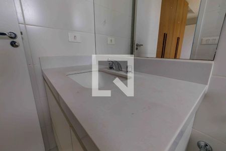 Apartamento à venda com 195m², 3 quartos e 2 vagasBanheiro da Suíte 2
