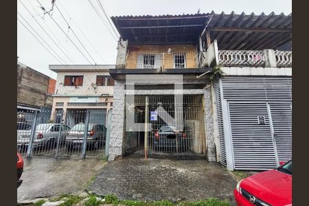 Casa à venda com 400m², 4 quartos e sem vaga Casa à venda com 400m², 4 quartos e sem vagaFachada