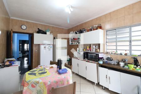 Casa à venda com 400m², 4 quartos e sem vaga Casa à venda com 400m², 4 quartos e sem vagaCozinha