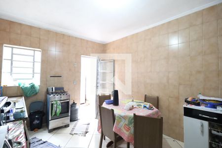 Casa à venda com 400m², 4 quartos e sem vaga Casa à venda com 400m², 4 quartos e sem vagaCozinha