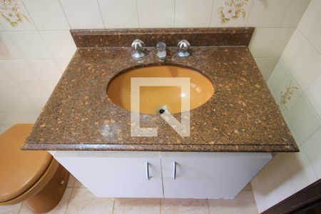 Casa para alugar com 154m², 2 quartos e 3 vagasBanheiro