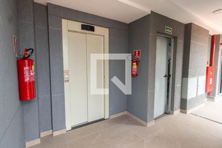 Apartamento para alugar com 28m², 1 quarto e sem vaga Apartamento para alugar com 28m², 1 quarto e sem vagaElevador