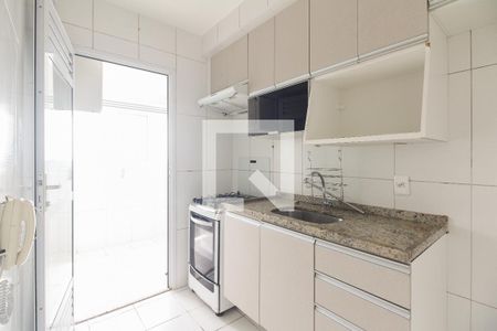 Apartamento para alugar com 55m², 2 quartos e 1 vagaCozinha 