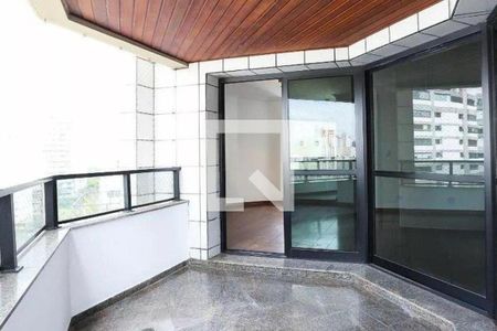 Apartamento à venda com 210m², 4 quartos e 4 vagasFoto 05