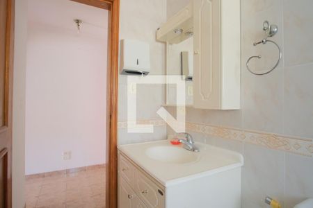 Casa à venda com 138m², 3 quartos e 3 vagasBanheiro Social