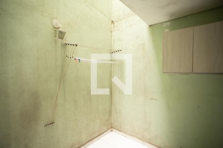 Casa para alugar com 160m², 4 quartos e 2 vagasÁREA DE SERVIÇO