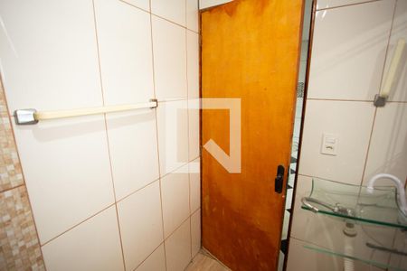 Casa para alugar com 160m², 4 quartos e 2 vagasCASA 2- BANHEIRO