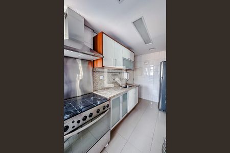 Apartamento para alugar com 105m², 2 quartos e 3 vagasCozinha