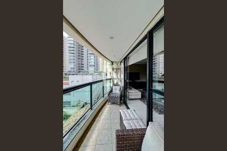 Apartamento para alugar com 105m², 2 quartos e 3 vagasVaranda da Sala