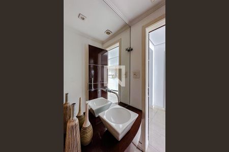 Apartamento para alugar com 105m², 2 quartos e 3 vagasLavabo