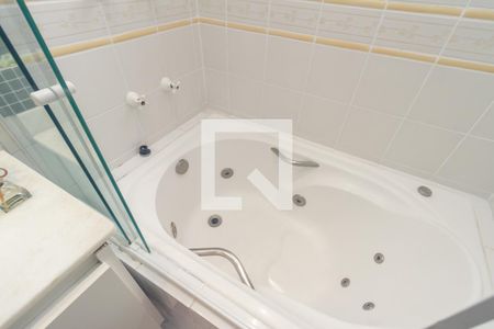 Apartamento à venda com 185m², 3 quartos e 2 vagasBanheiro 2