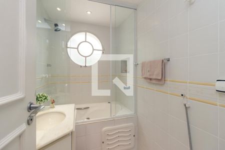 Apartamento à venda com 185m², 3 quartos e 2 vagasBanheiro 2