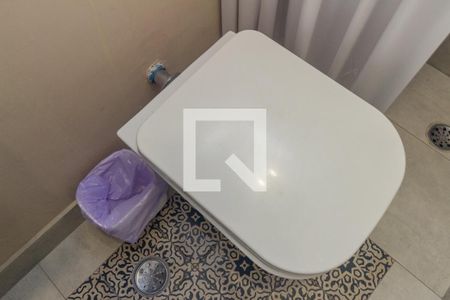 Apartamento à venda com 185m², 3 quartos e 2 vagasBanheiro de Serviço