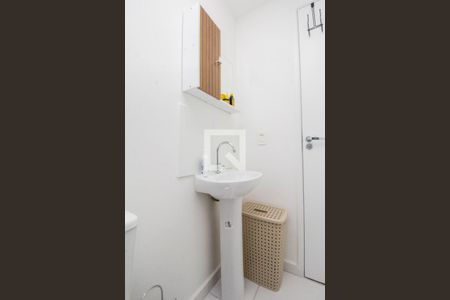 Apartamento para alugar com 38m², 2 quartos e sem vagaBanheiro