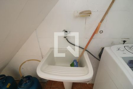 Casa à venda com 170m², 2 quartos e 2 vagasÁrea de Serviço