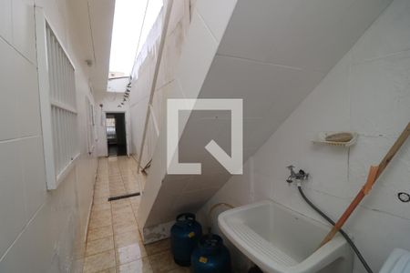 Casa à venda com 170m², 2 quartos e 2 vagasÁrea de Serviço