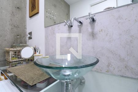 Apartamento à venda com 70m², 2 quartos e 1 vagaDetalhe Banheiro Social