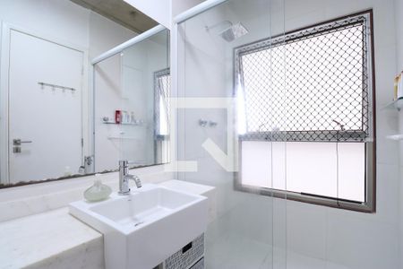 Apartamento à venda com 70m², 2 quartos e 1 vagaBanheiro da Suíte