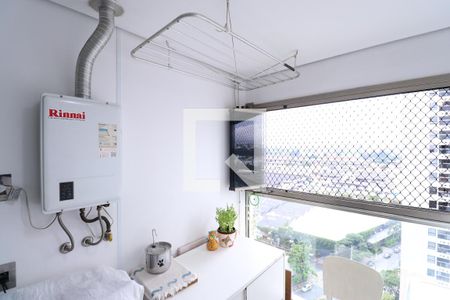 Apartamento à venda com 70m², 2 quartos e 1 vagaÁrea de Serviço