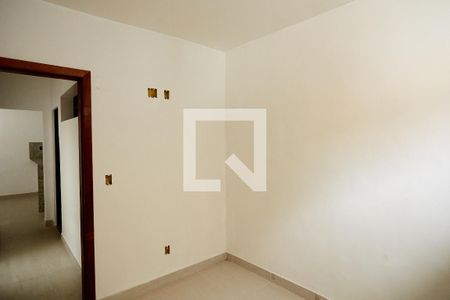 Casa à venda com 130m², 3 quartos e 8 vagas Casa à venda com 130m², 3 quartos e 8 vagasQuarto 2