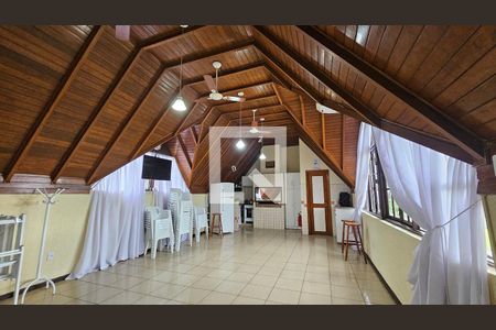 Casa de condomínio à venda com 170m², 3 quartos e 1 vagaÁrea comum - Salão de festas