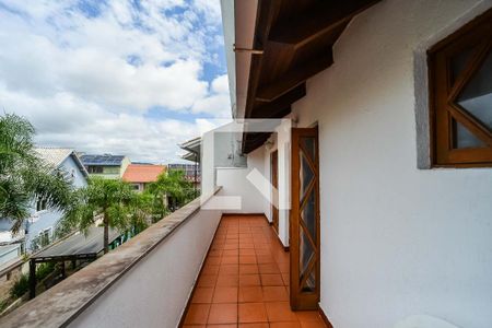 Casa de condomínio à venda com 170m², 3 quartos e 1 vagaTerraço