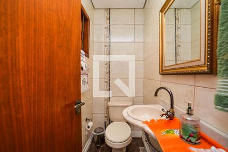 Casa de condomínio à venda com 170m², 3 quartos e 1 vagaLavabo