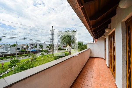 Casa de condomínio à venda com 170m², 3 quartos e 1 vagaTerraço