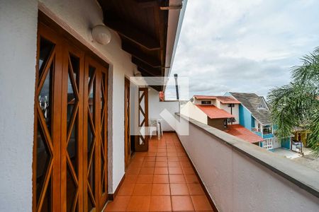 Casa de condomínio à venda com 170m², 3 quartos e 1 vagaTerraço