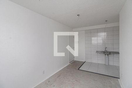 sala de apartamento para alugar com 2 quartos, 40m² em Jardim Santa Emilia, São Paulo
