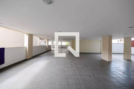 Apartamento à venda com 99m², 2 quartos e 1 vagaÁrea comum